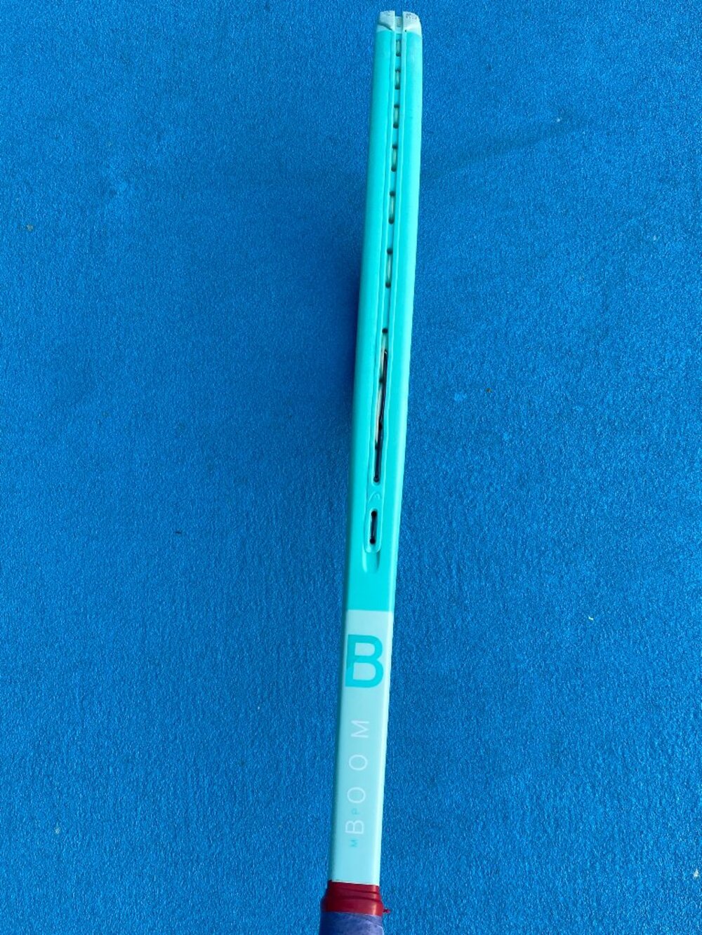 Head boom MP 600 Tennis Racket (Grip Size 4 1/4) - Picture 8 of 12